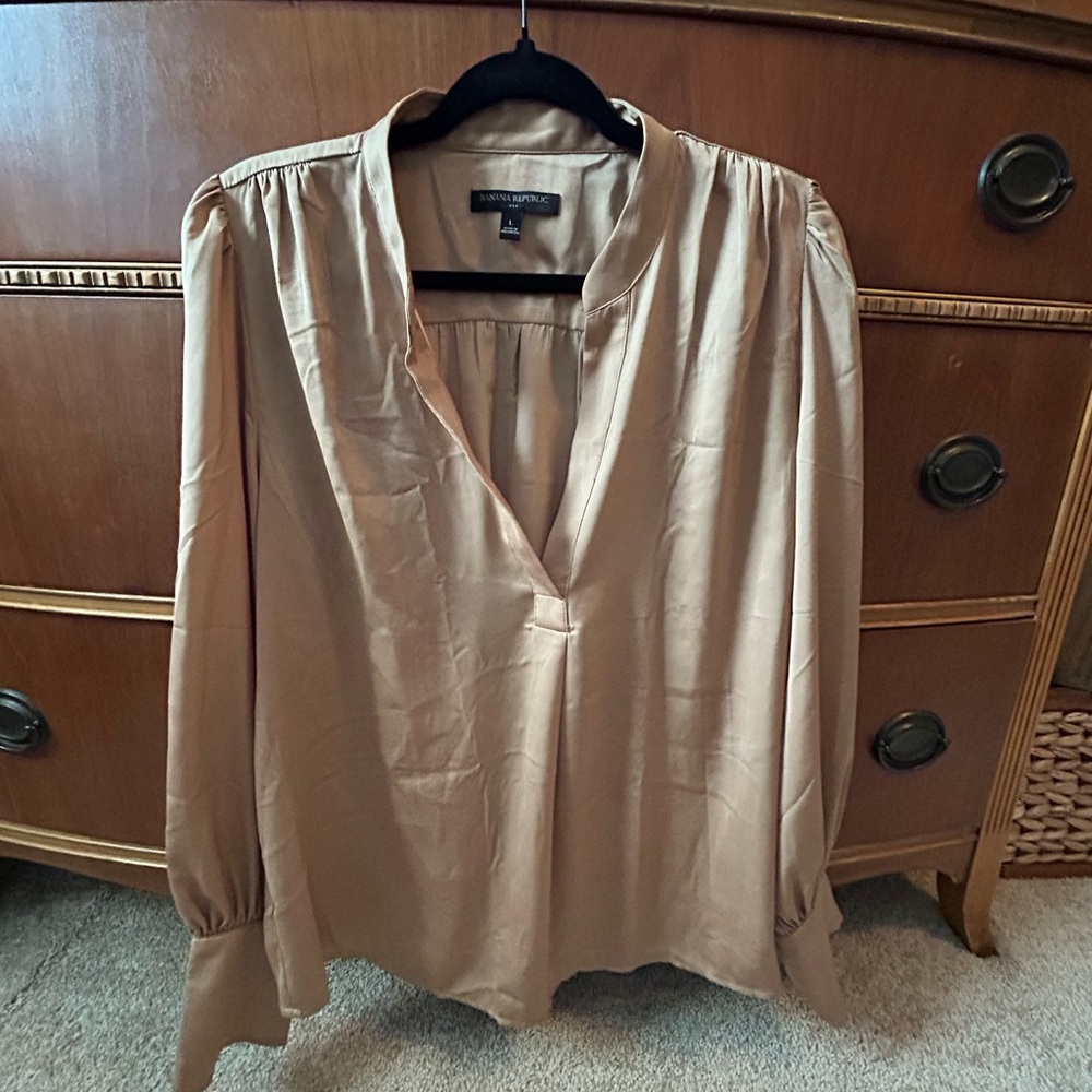 Banana Republic Crepe Volume Sleeve Blouse - Size L